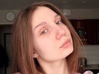 masturbating girl LaraVenn