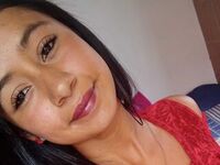 camslut topless LausLopez