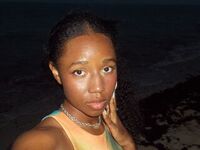 naked cam chatroom LilithAnnabell