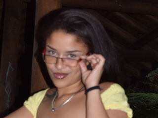 spy web cam LunaRuselly