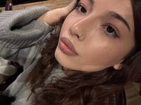 nude webcam LynetteLavoie