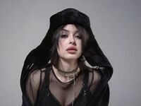 chat room live show MahaliaNeher