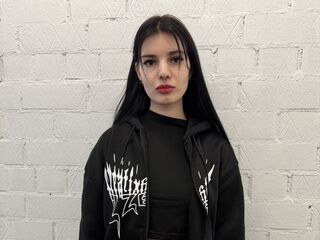 cam girl masturbating with sextoy MaryettaBurgees