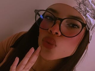 sexy webcamgirl pic MeliWain