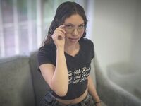hot cam girl masturbating with dildo MelissaSkye