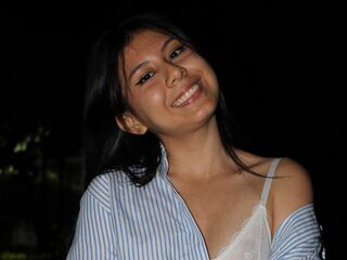 chat room live webcam MiaSauvage