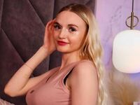 live porn cam MilaLuxia