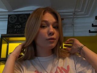 camgirl live sex NicholGatz