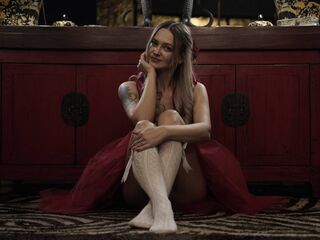 camgirl spreading pussy NicoleLoy