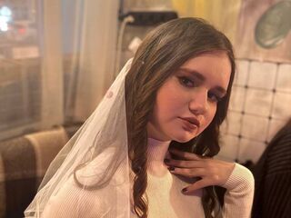 fingering cam slut NylaMondor