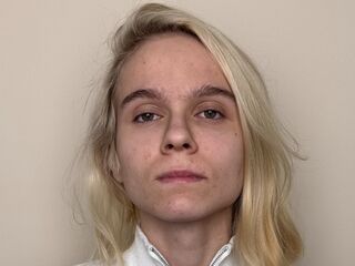 naughty chat PoulaShade