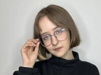 webcamgirl chatroom ReginiaHolbein