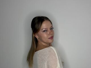 hot cam girl masturbating RubieMenso