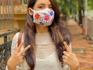 naked webcamgirl photo RubyNaaz