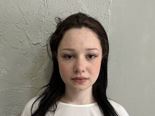 hot webcam slut SallyMilton