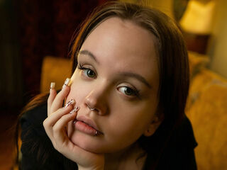 webcamgirl video chat SarandaRyan