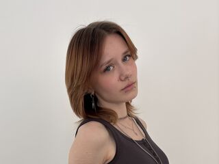fingering webcam girl SelenaMaryott
