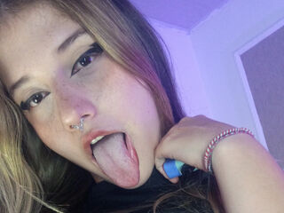 fingering girl SofiiaVance