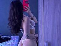 masturbating camgirl TishWeaber