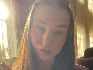 cybersex chat room TristaCarmody