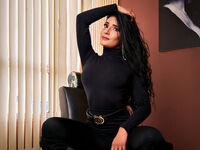 hot cam whore VhaleriaVega