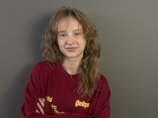 girl naked WinnifredMckowen