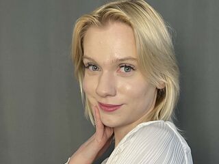 naked camgirl photo YerWhooley