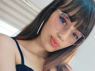 webcam babe YiyisMarthin